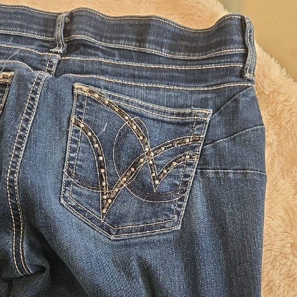 Wrangler Denim - Wrangler Blue Boot Cut Jeans with Embroidered Pocket